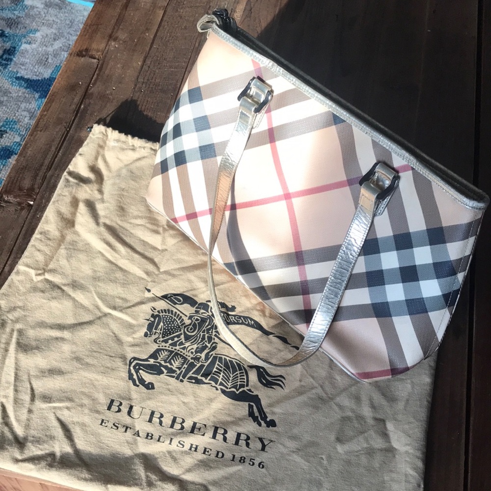 Authentic Burberry Purse